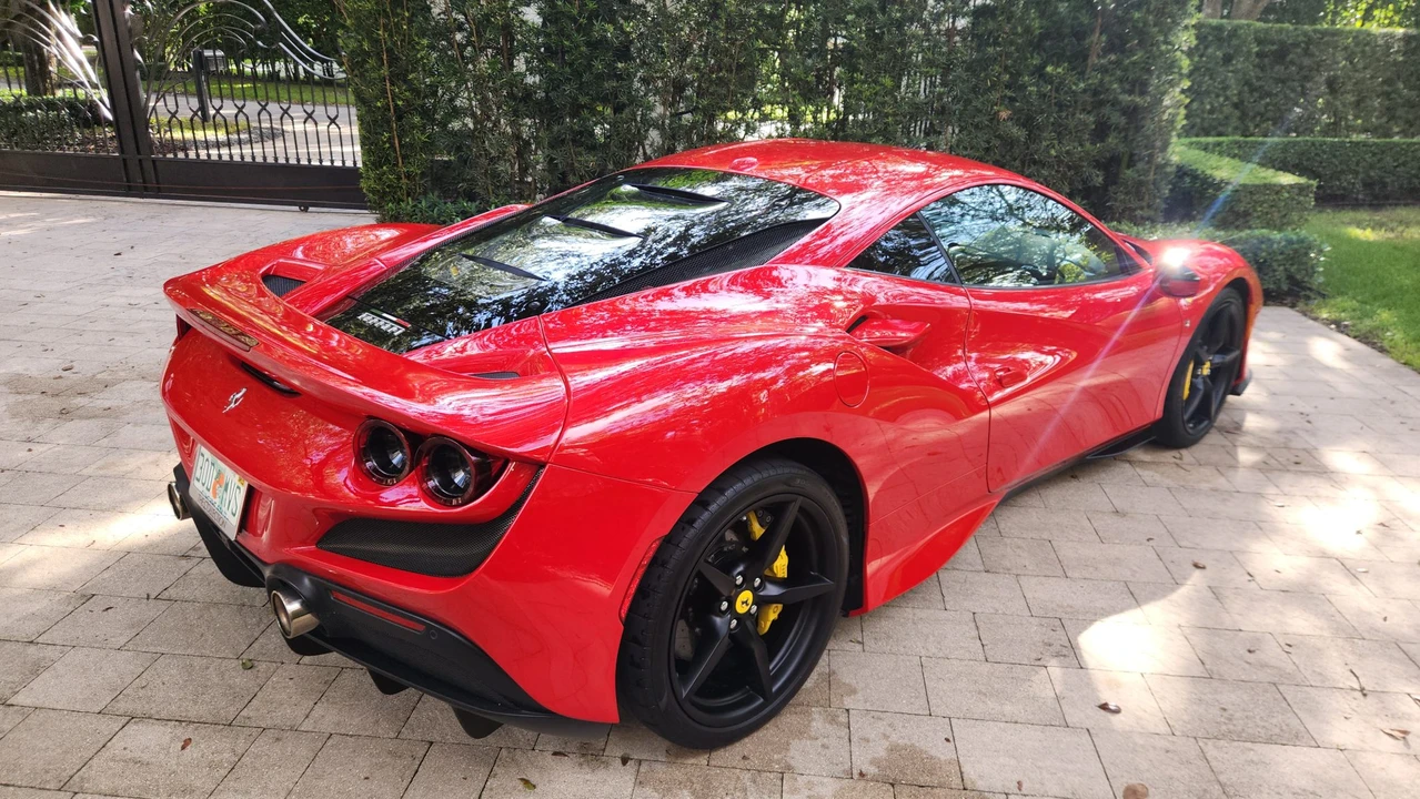 2022 Ferrari F8 Tributo - Image 19 of 31