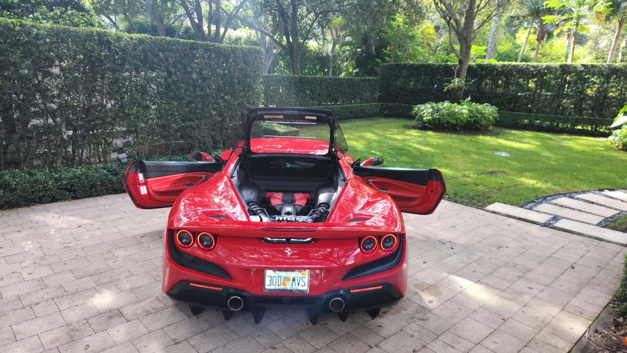 2022 Ferrari F8 Tributo - Image 26 of 31