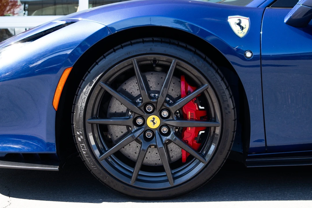 2022 Ferrari F8 Tributo - Image 12 of 18