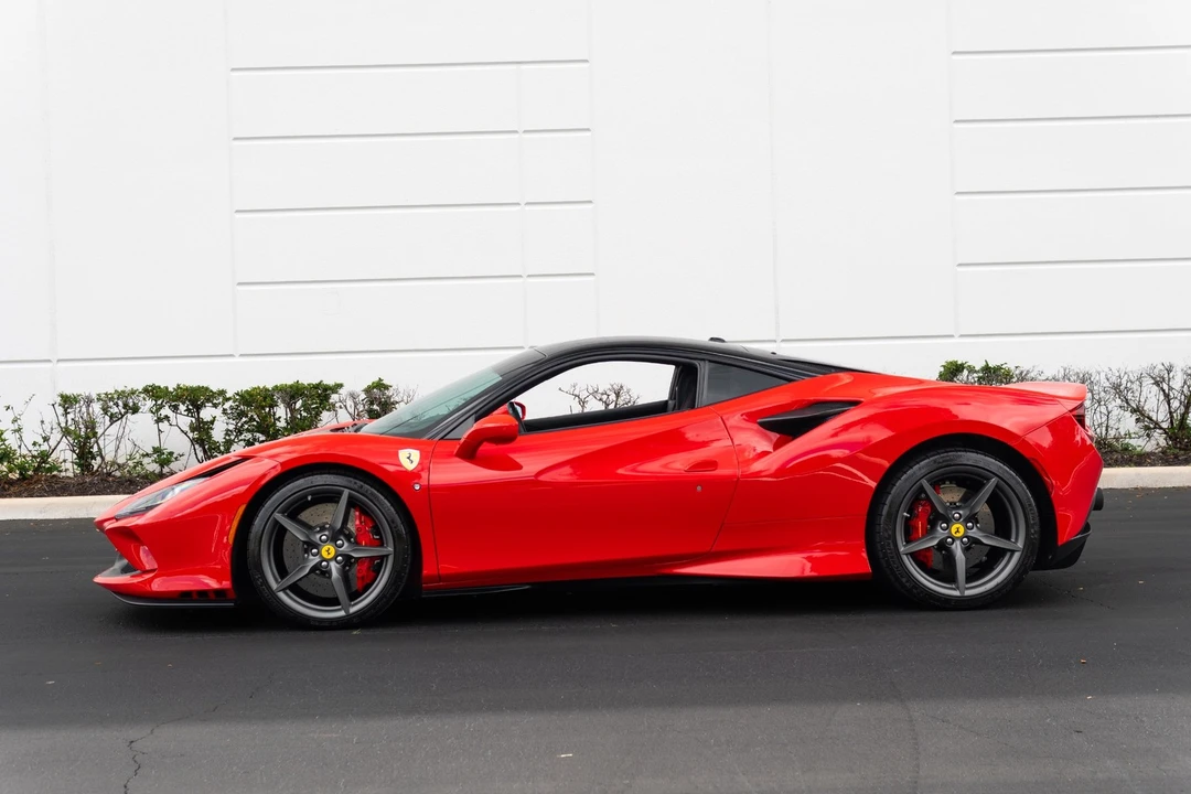 2022 Ferrari F8 Tributo - Image 25 of 31