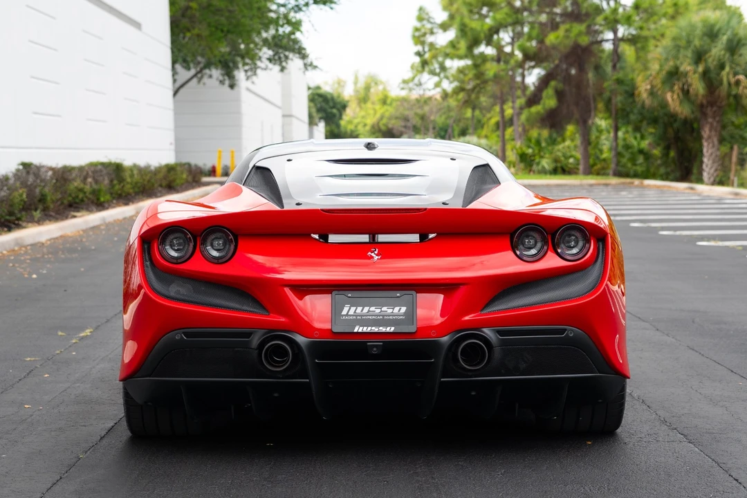 2022 Ferrari F8 Tributo - Image 2 of 31