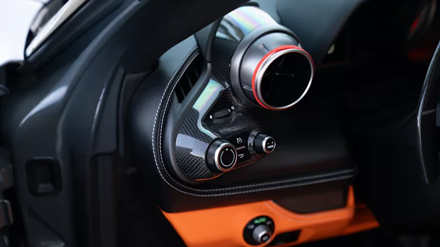 2022 Ferrari F8 Tributo - Image 17 of 31