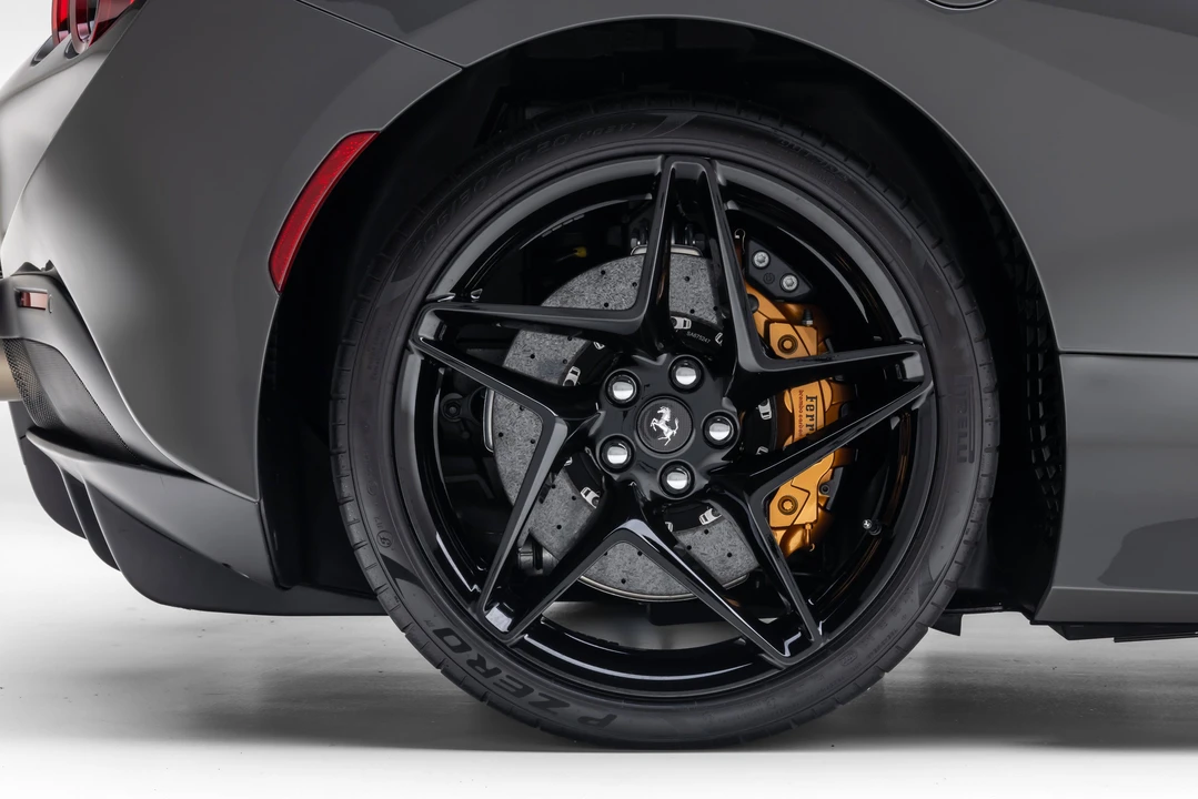 2022 Ferrari F8 Tributo - Image 16 of 31