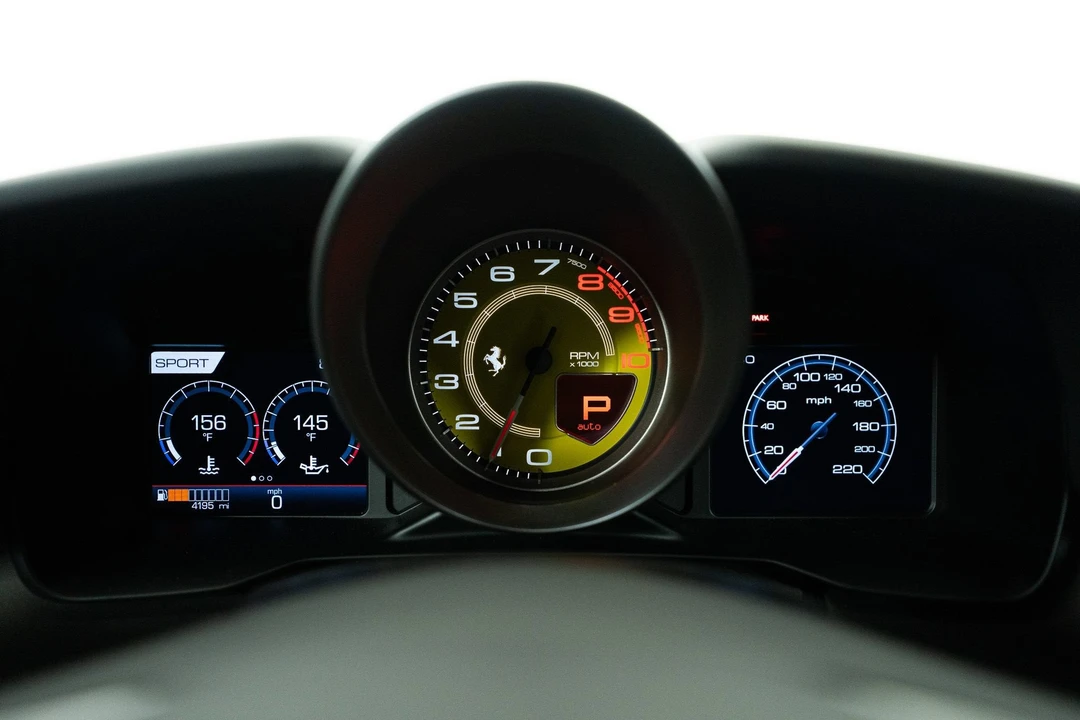 2022 Ferrari F8 Tributo - Image 28 of 31