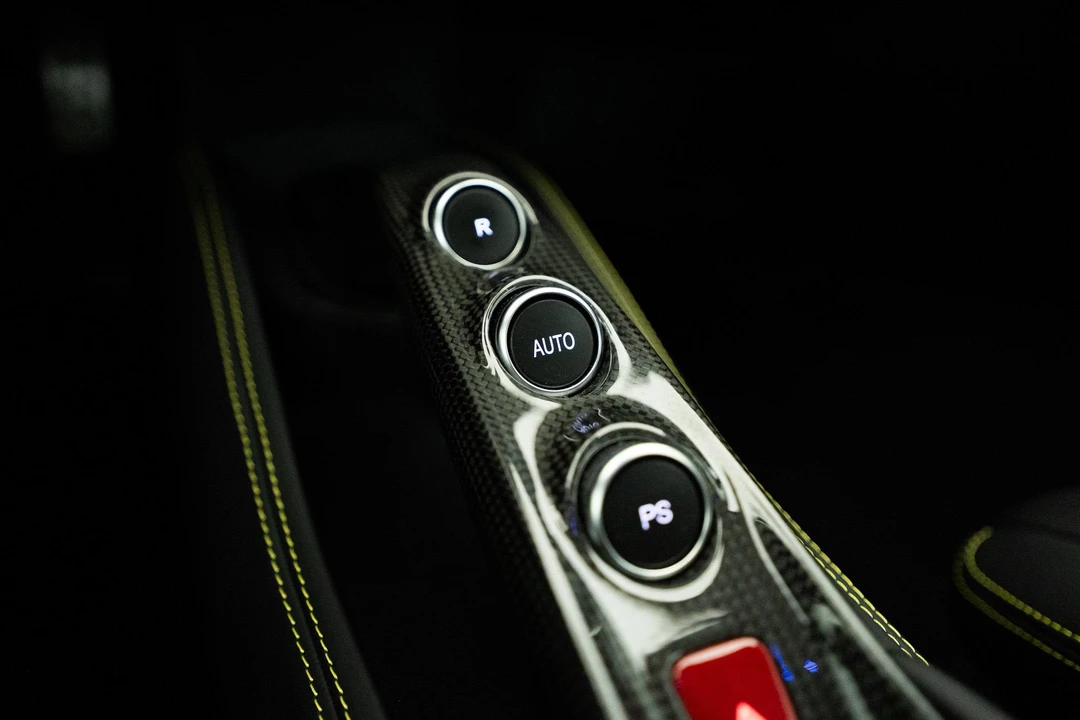 2022 Ferrari F8 Tributo - Image 23 of 31