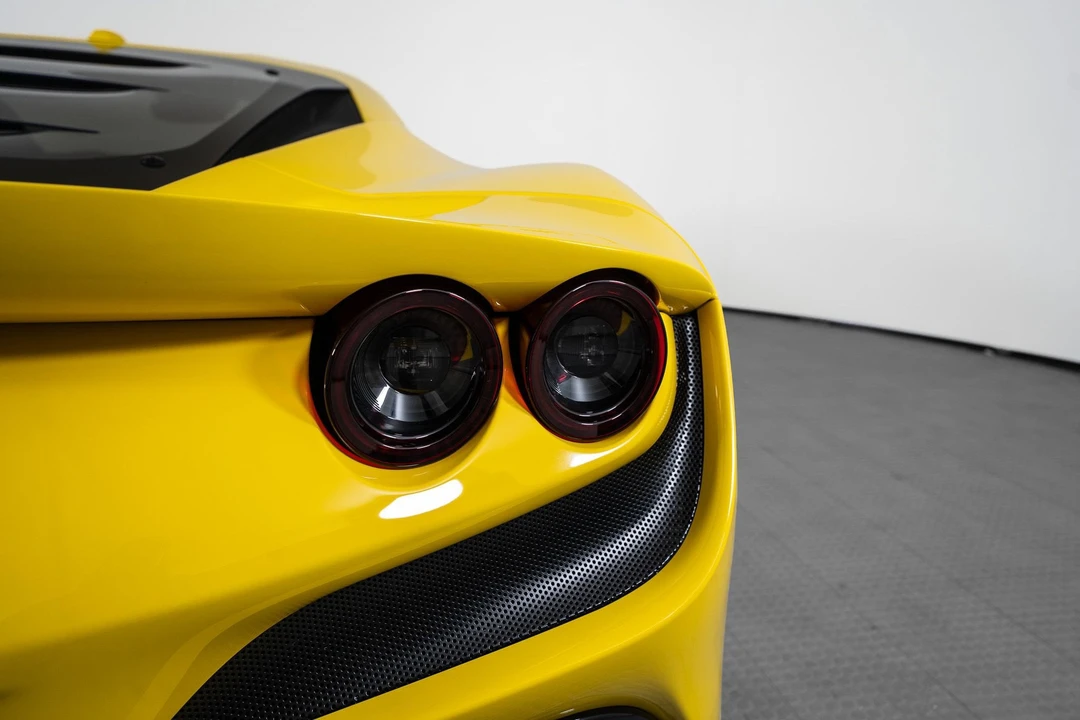 2022 Ferrari F8 Tributo - Image 14 of 31
