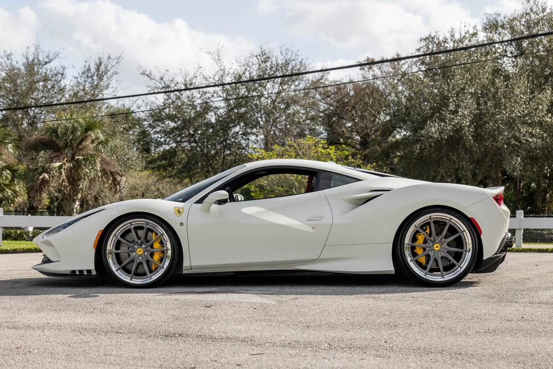 2022 Ferrari F8 Tributo - Image 6 of 31