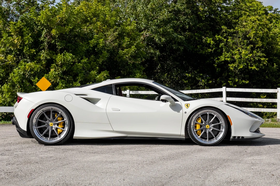 2022 Ferrari F8 Tributo - Image 11 of 31