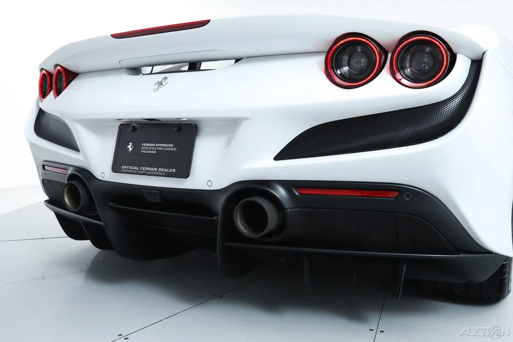 2022 Ferrari F8 Tributo - Image 17 of 21