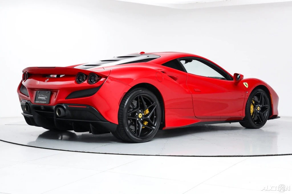 2022 Ferrari F8 Tributo - Image 2 of 21