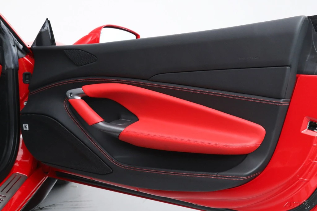 2022 Ferrari F8 Tributo - Image 18 of 21