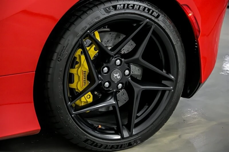 2022 Ferrari - Image 19 of 31