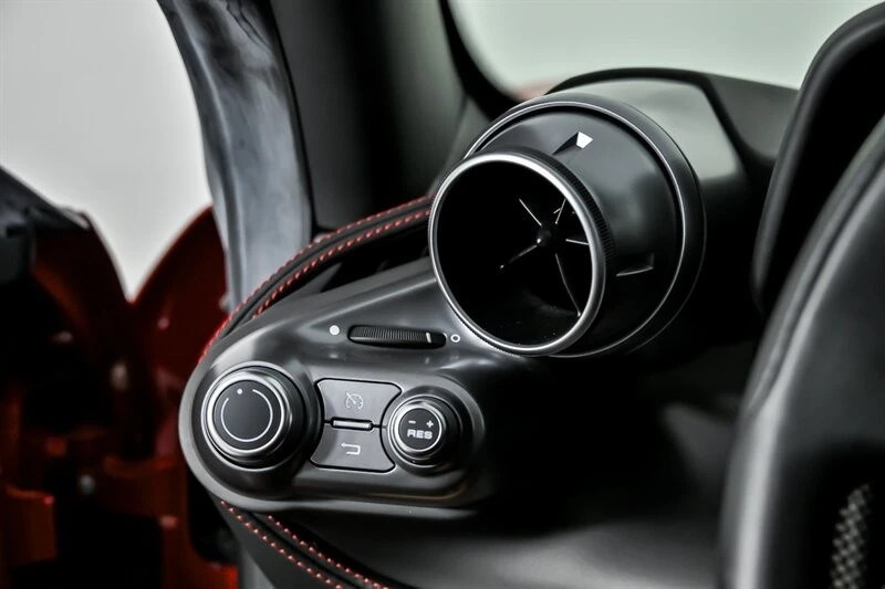2022 Ferrari - Image 30 of 31