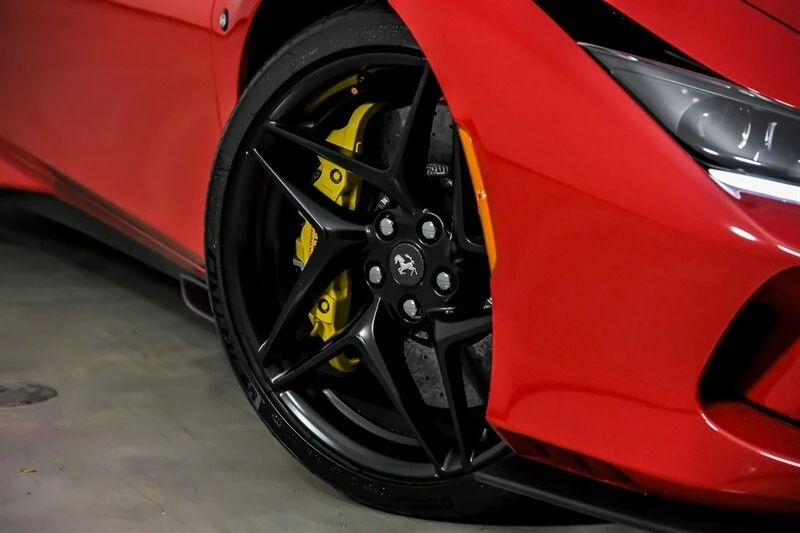 2022 Ferrari - Image 4 of 31