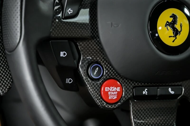2022 Ferrari - Image 26 of 31