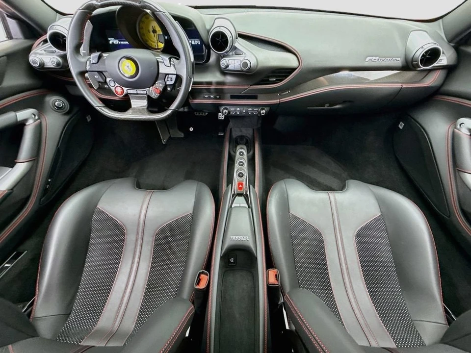 2022 Ferrari F8 Tributo - Image 14 of 31