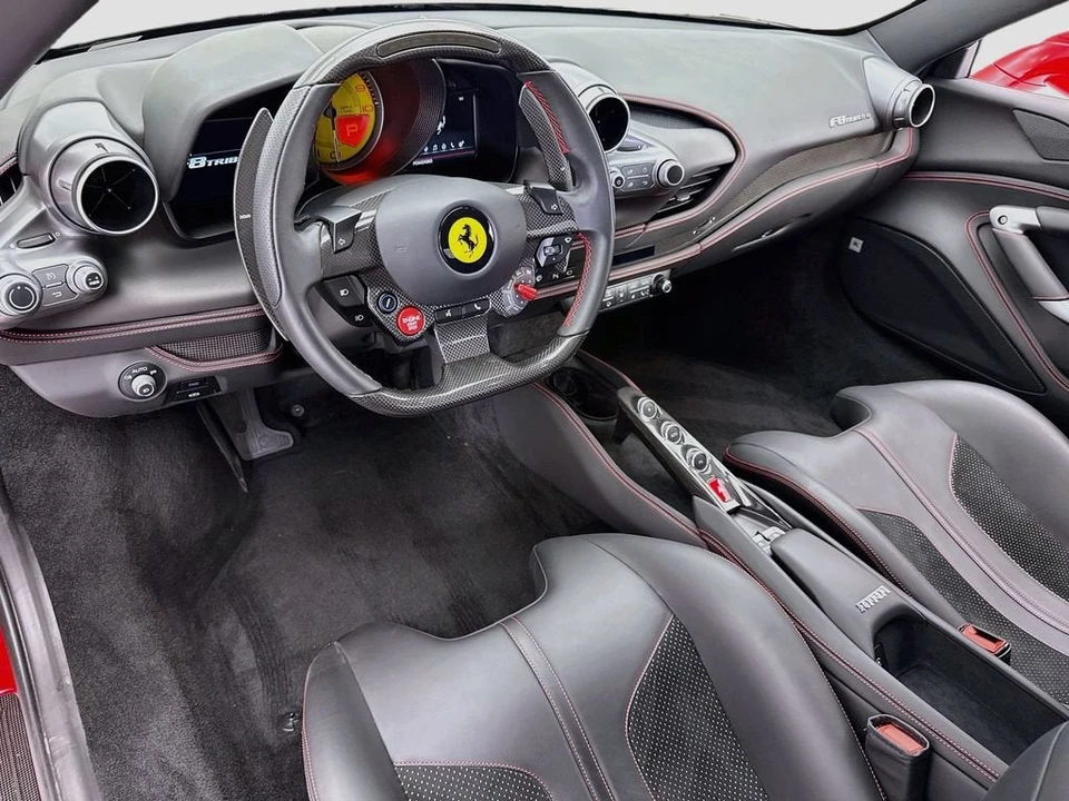 2022 Ferrari F8 Tributo - Image 10 of 31