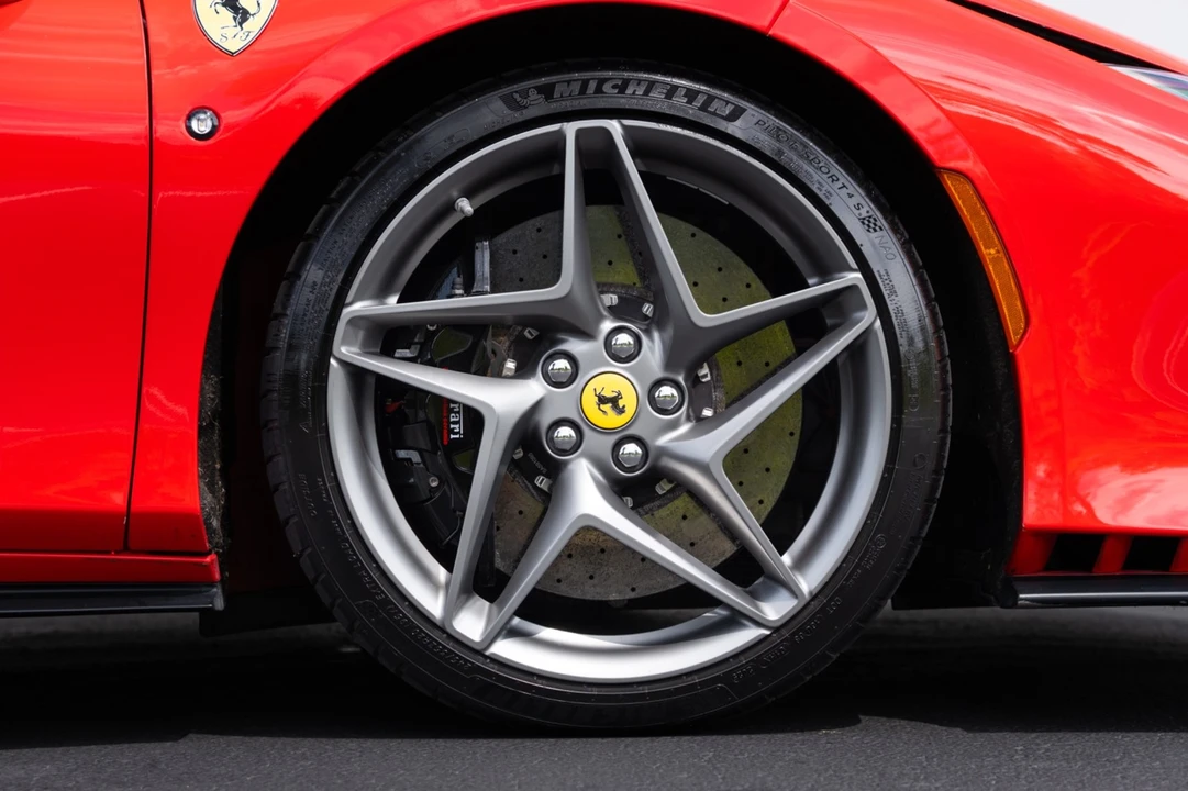 2022 Ferrari F8 Tributo - Image 9 of 31