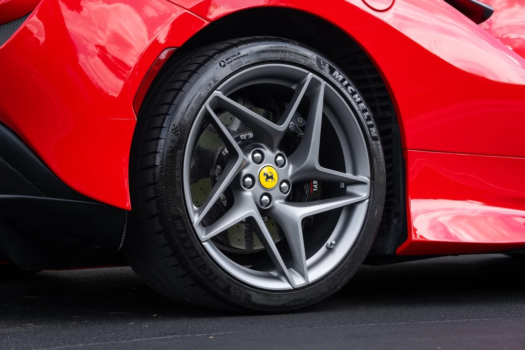 2022 Ferrari F8 Tributo - Image 17 of 31