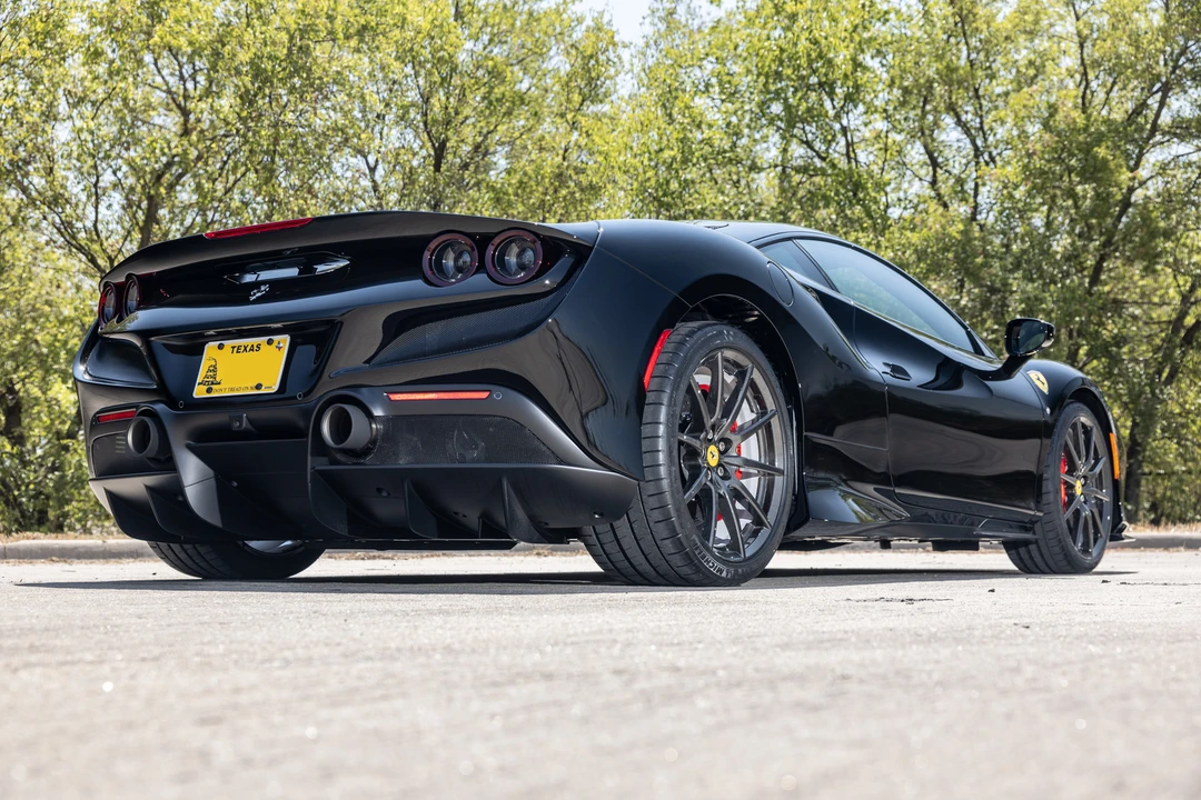 2022 Ferrari F8 Tributo - Image 12 of 31