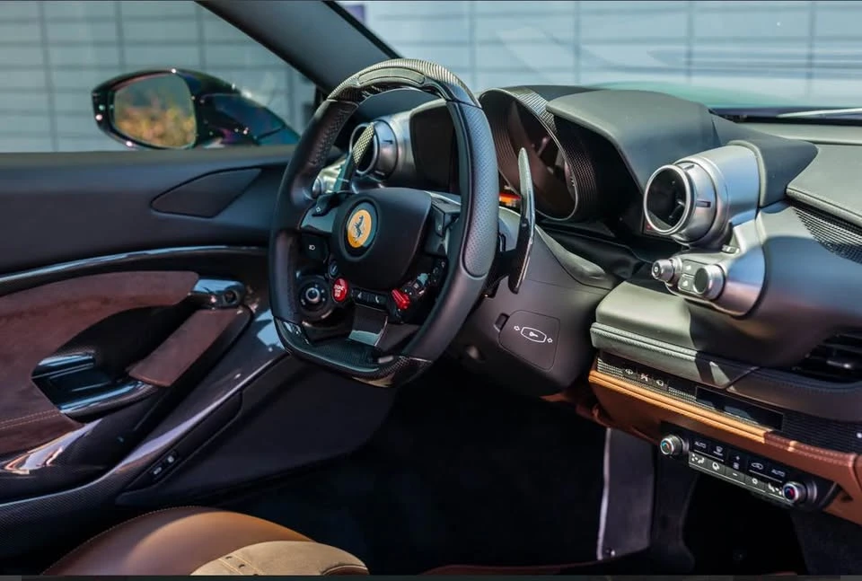 2022 Ferrari F8 - Image 9 of 20