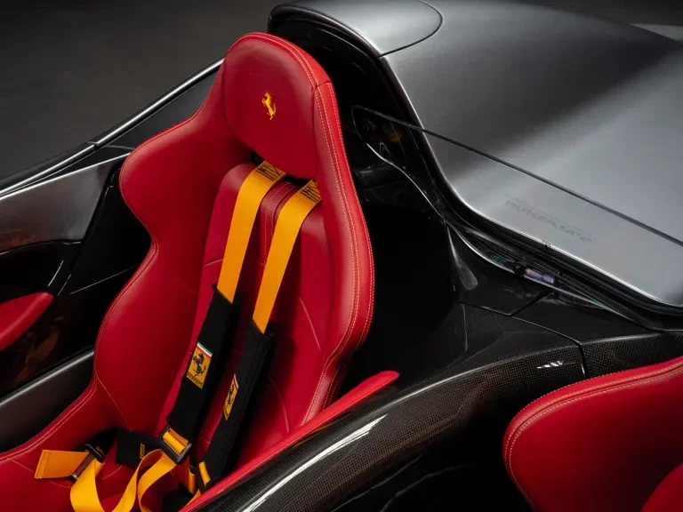 2022 Ferrari Monza SP2 - Image 16 of 31