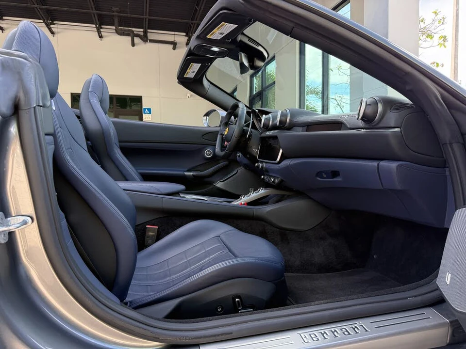 2022 Ferrari Portofino M - Image 25 of 31