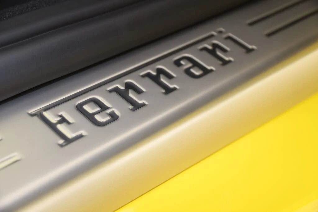 2022 Ferrari Portofino M - Image 15 of 31