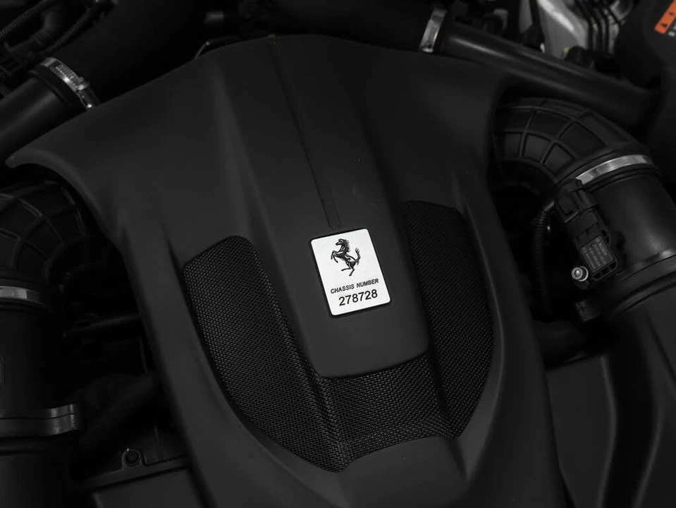 2022 Ferrari Portofino M - Image 12 of 31