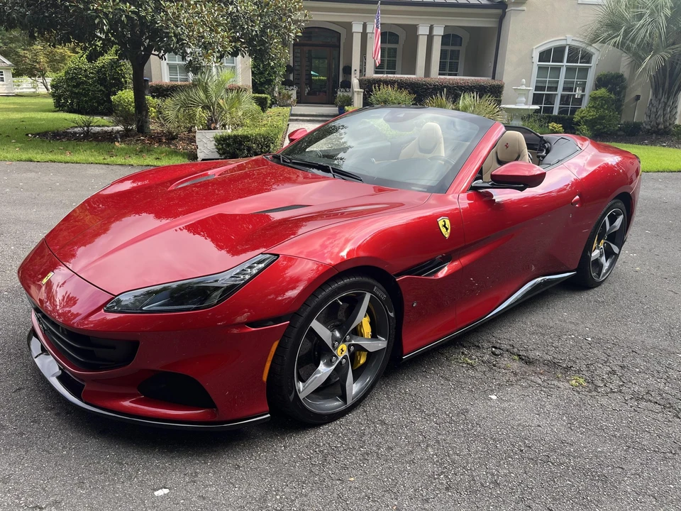 2022 Ferrari Portofino M - Image 2 of 31
