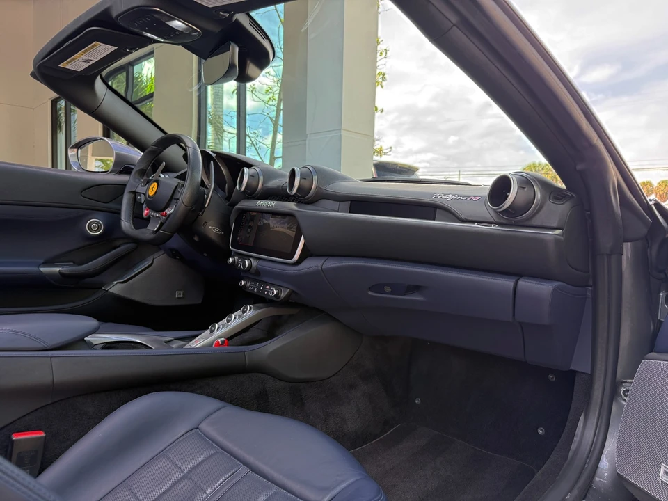 2022 Ferrari Portofino M - Image 26 of 31