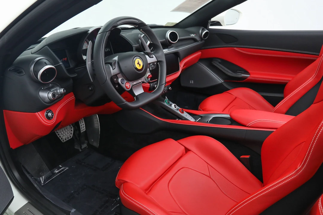 2022 Ferrari Portofino M - Image 2 of 31
