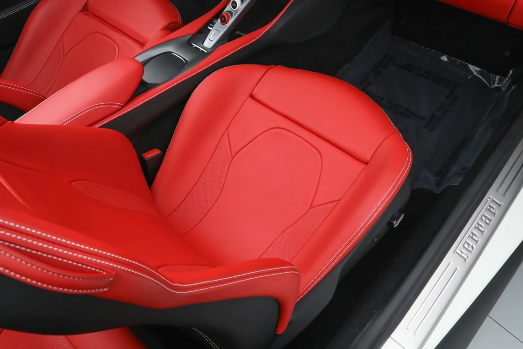 2022 Ferrari Portofino M - Image 25 of 31