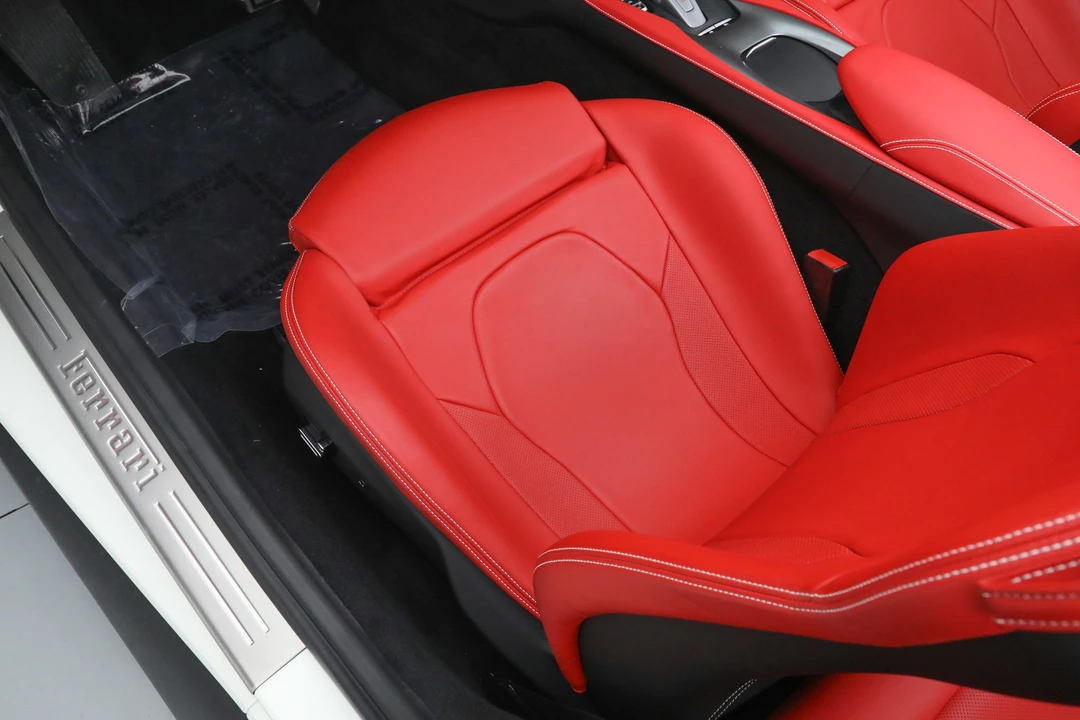 2022 Ferrari Portofino M - Image 27 of 31