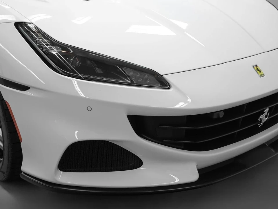 2022 Ferrari Portofino M - Image 2 of 31