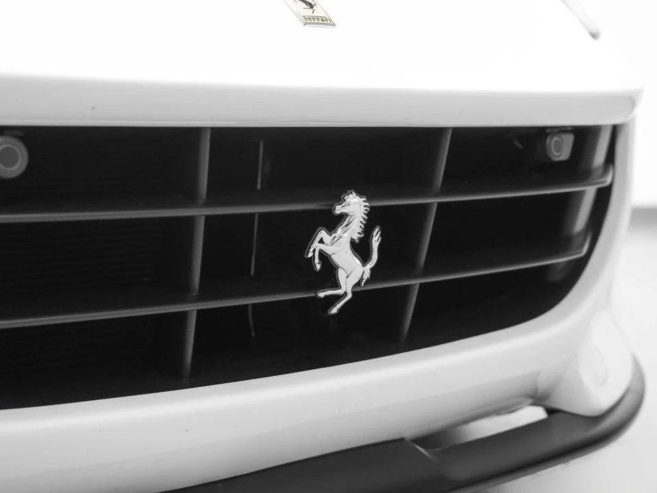 2022 Ferrari Portofino M - Image 4 of 31