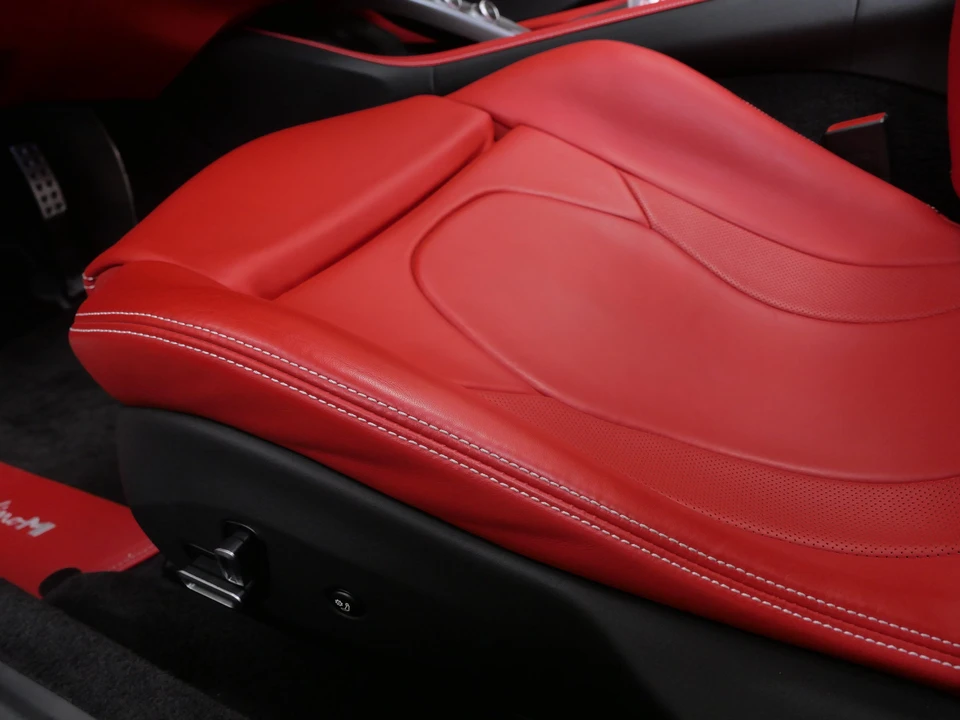 2022 Ferrari Portofino M - Image 22 of 31
