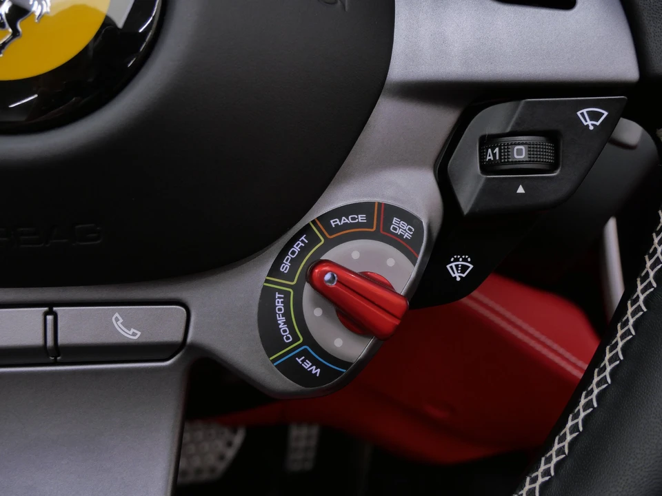 2022 Ferrari Portofino M - Image 28 of 31