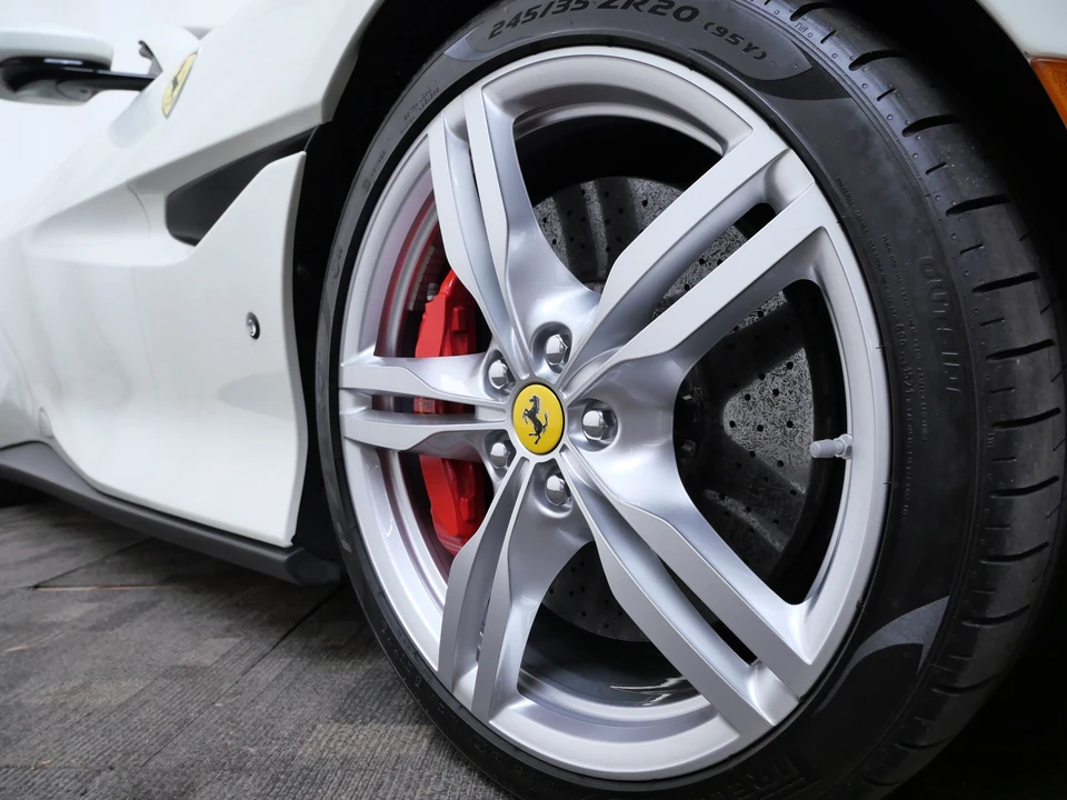 2022 Ferrari Portofino M - Image 13 of 31