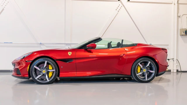 2022 Ferrari Portofino M - Image 14 of 16
