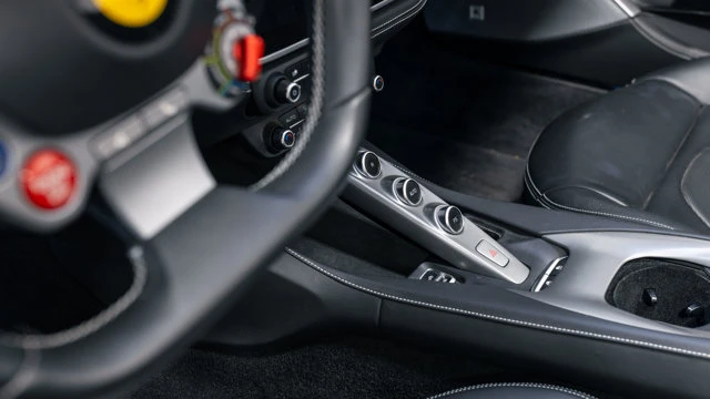 2022 Ferrari Portofino M - Image 8 of 18