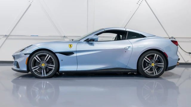 2022 Ferrari Portofino M - Image 16 of 18