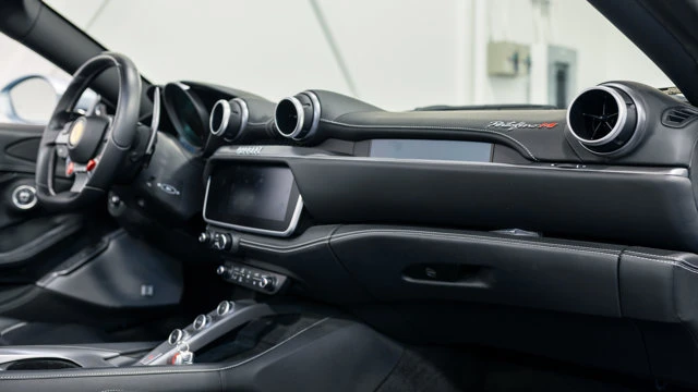 2022 Ferrari Portofino M - Image 9 of 18