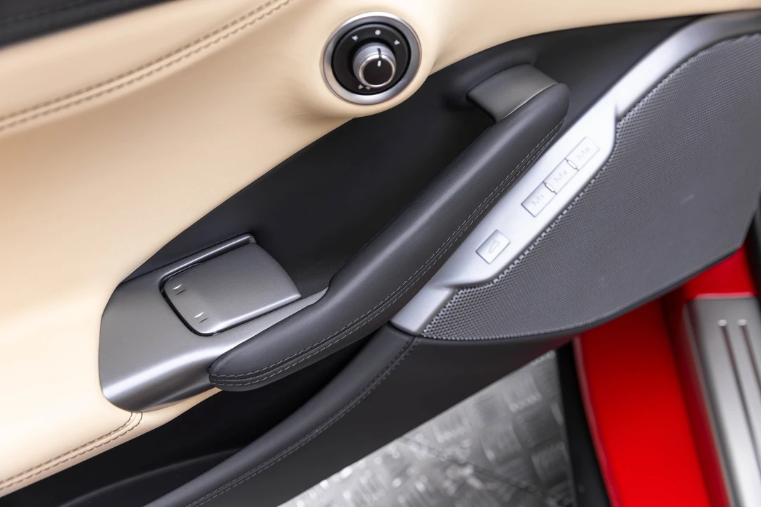 2022 Ferrari Portofino M - Image 14 of 31