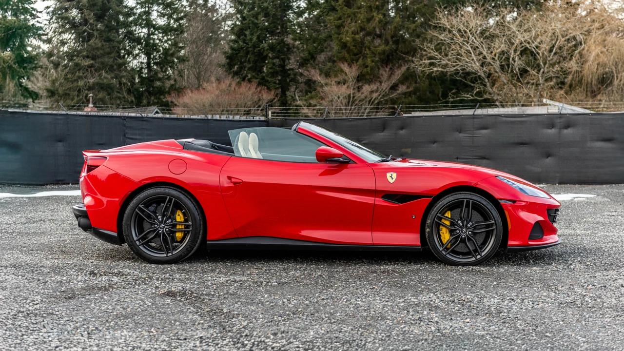 2022 Ferrari Portofino M - Image 5 of 31