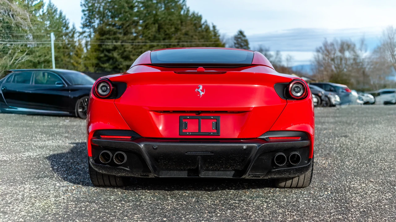 2022 Ferrari Portofino M - Image 13 of 31