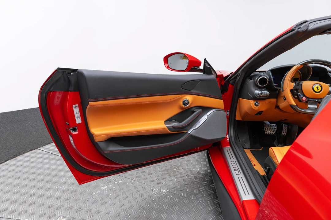 2022 Ferrari Portofino M - Image 12 of 31