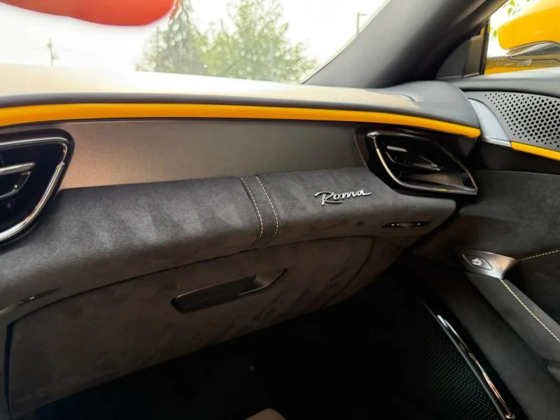 2022 Ferrari Roma - Image 8 of 16