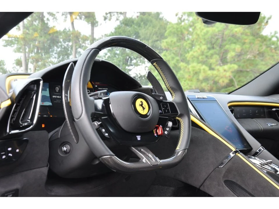 2022 Ferrari Roma - Image 19 of 20