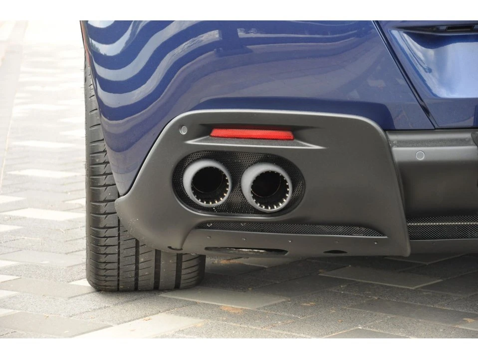 2022 Ferrari Roma - Image 15 of 20